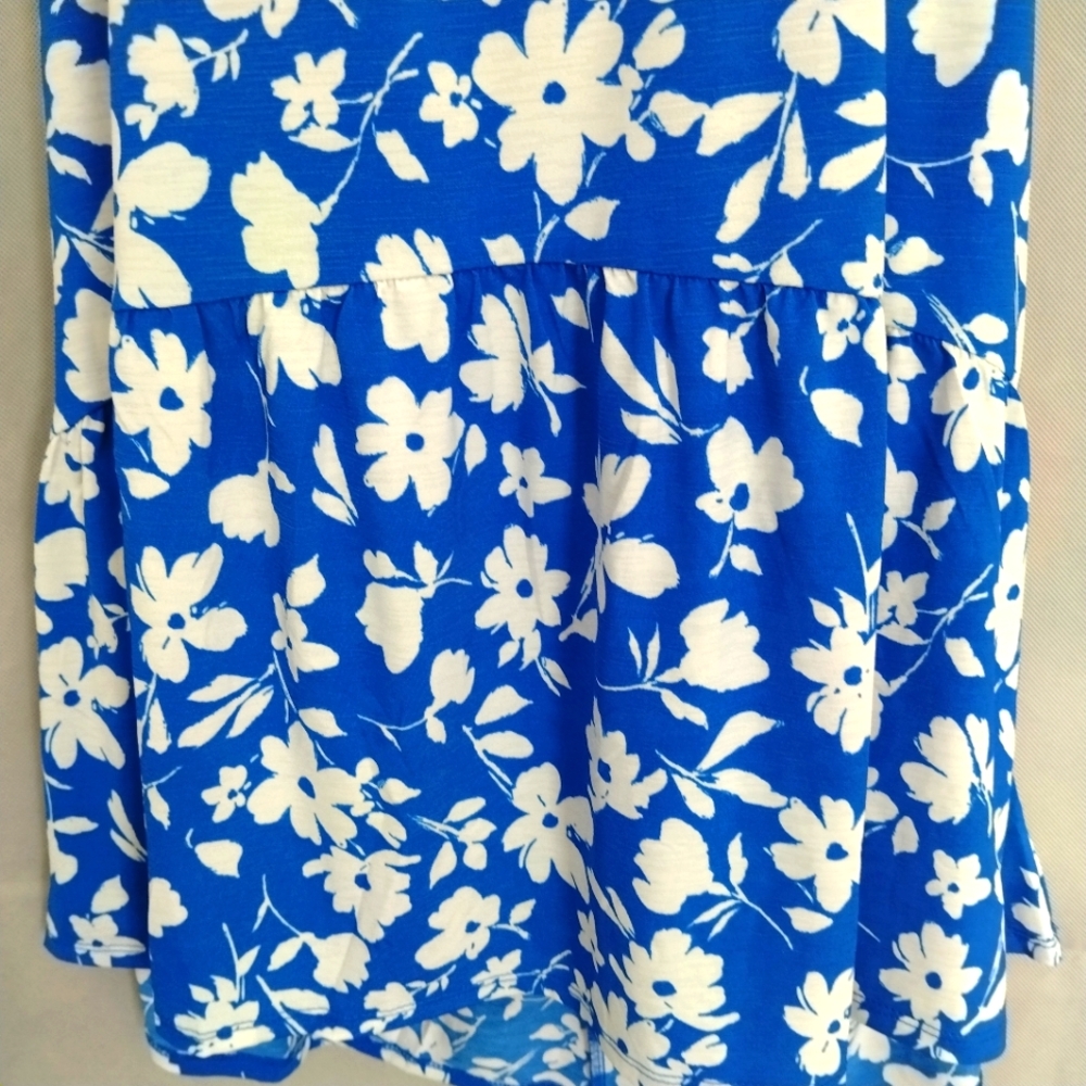 Naif Short Sleeve Flutter Swing Top - Picture 4 of 7